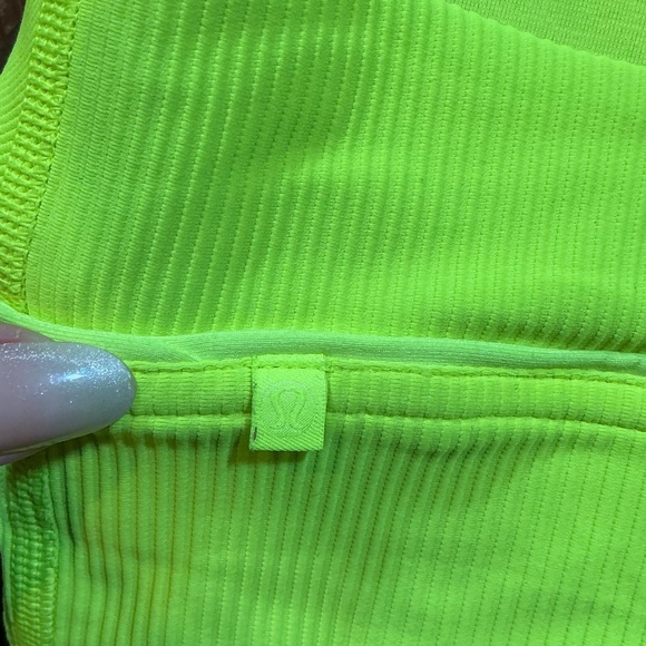 Lululemon Energy Bra Ribbed in Neon Yellow/Green Women’s Size 6 - Picture 5 of 5